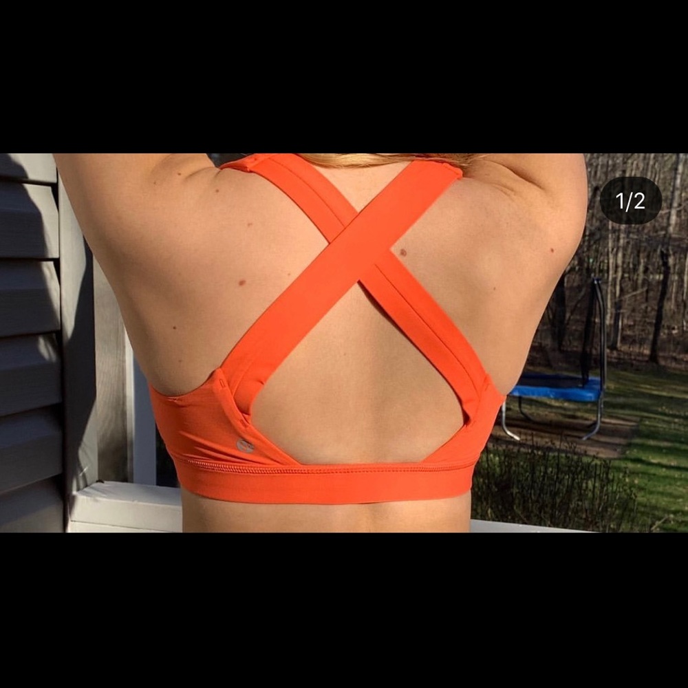 lululemon sports bra